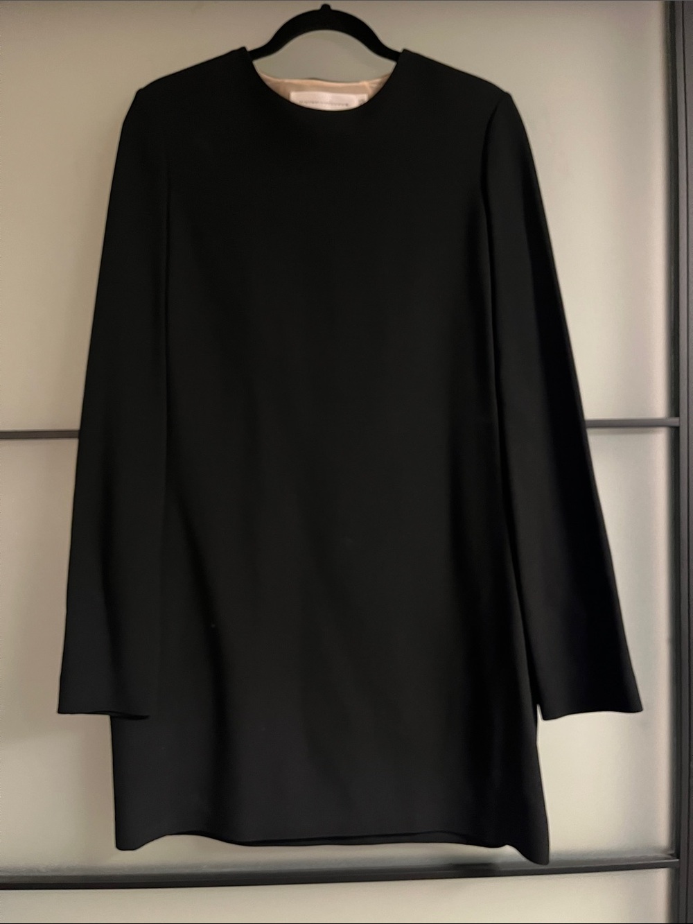 Victoria Beckham Black Long-Sleeve Shift Dress